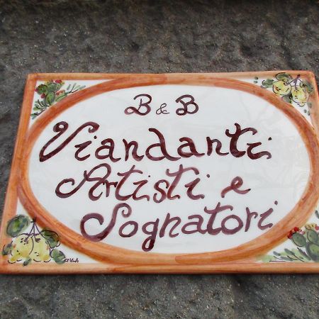 Viandanti, Artisti E Sognatori Bed and Breakfast Comano  Exteriör bild